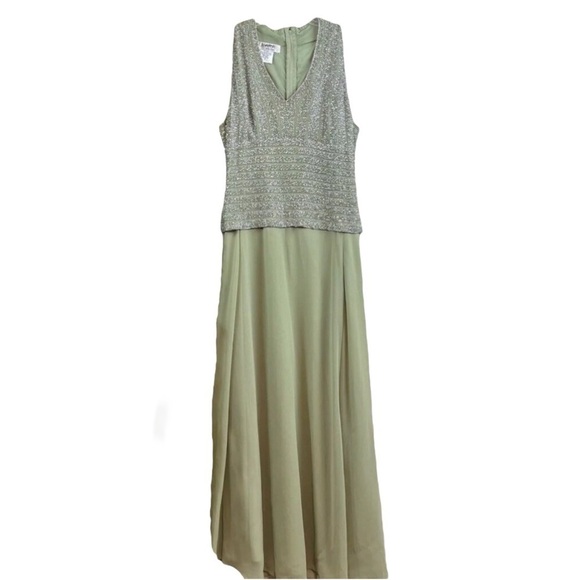 JKara Beaded Long Evening Dress Gown Mother of Bride Sage Green Silver Size 8 - Picture 1 of 11
